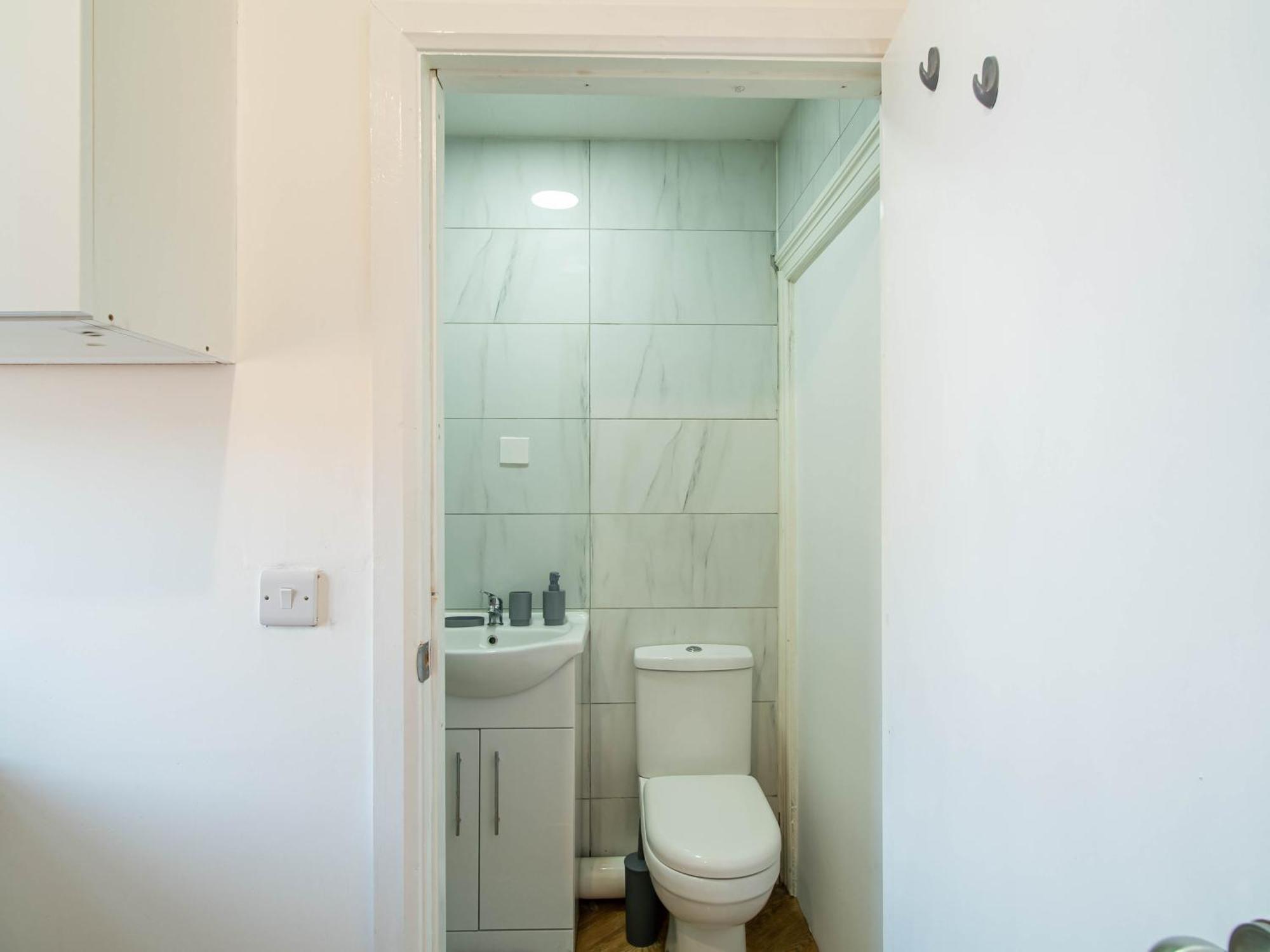 Belgian Studio Apt 2 Huddersfield Buitenkant foto